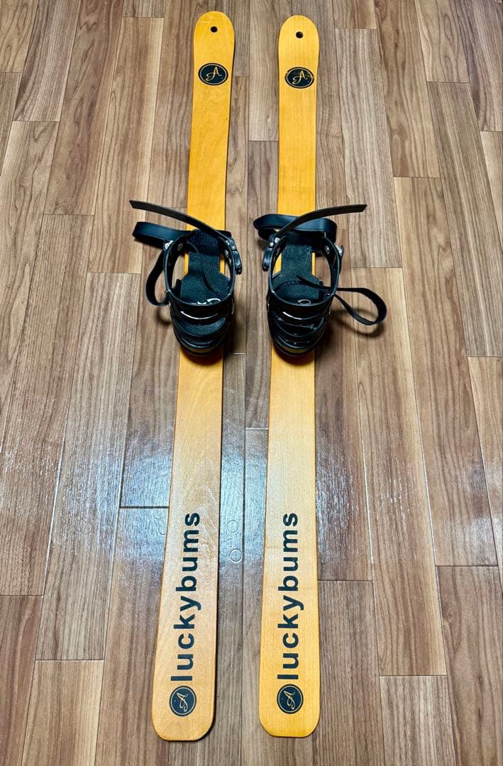 Iuseike Newモデル ショートスキー 130cmです！