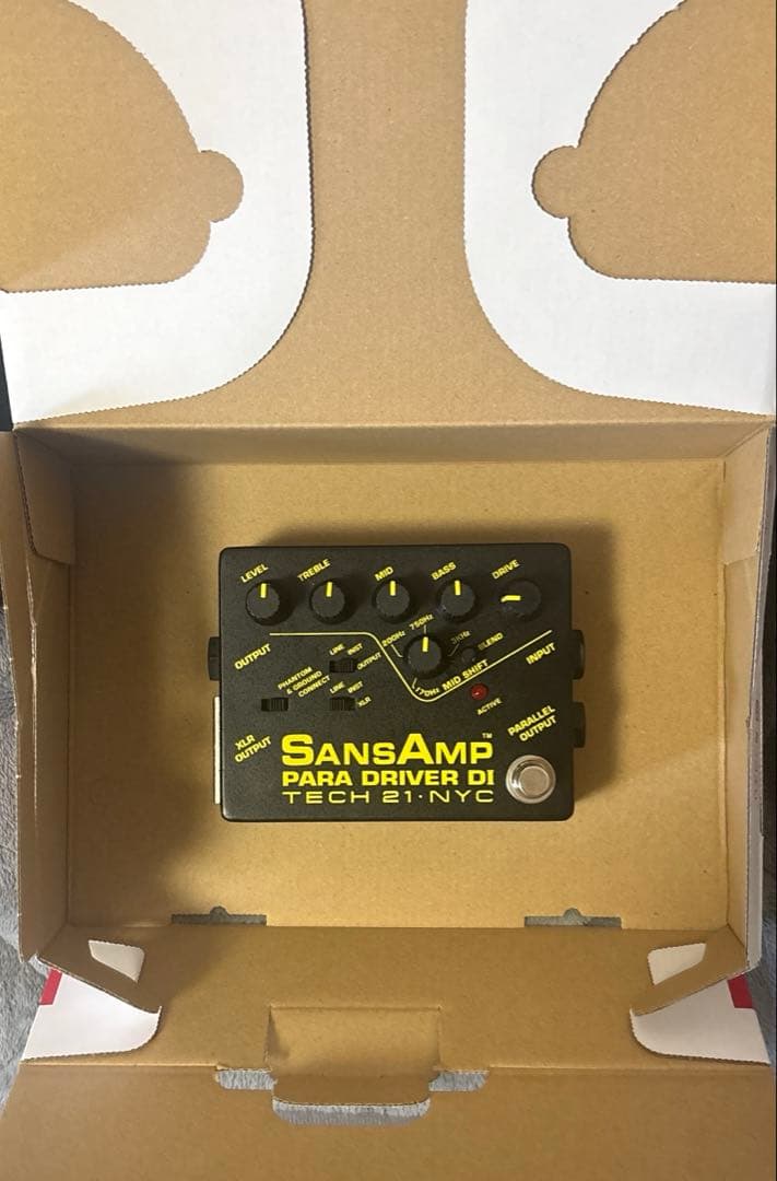 ベース TECH 21 SansAmp d di