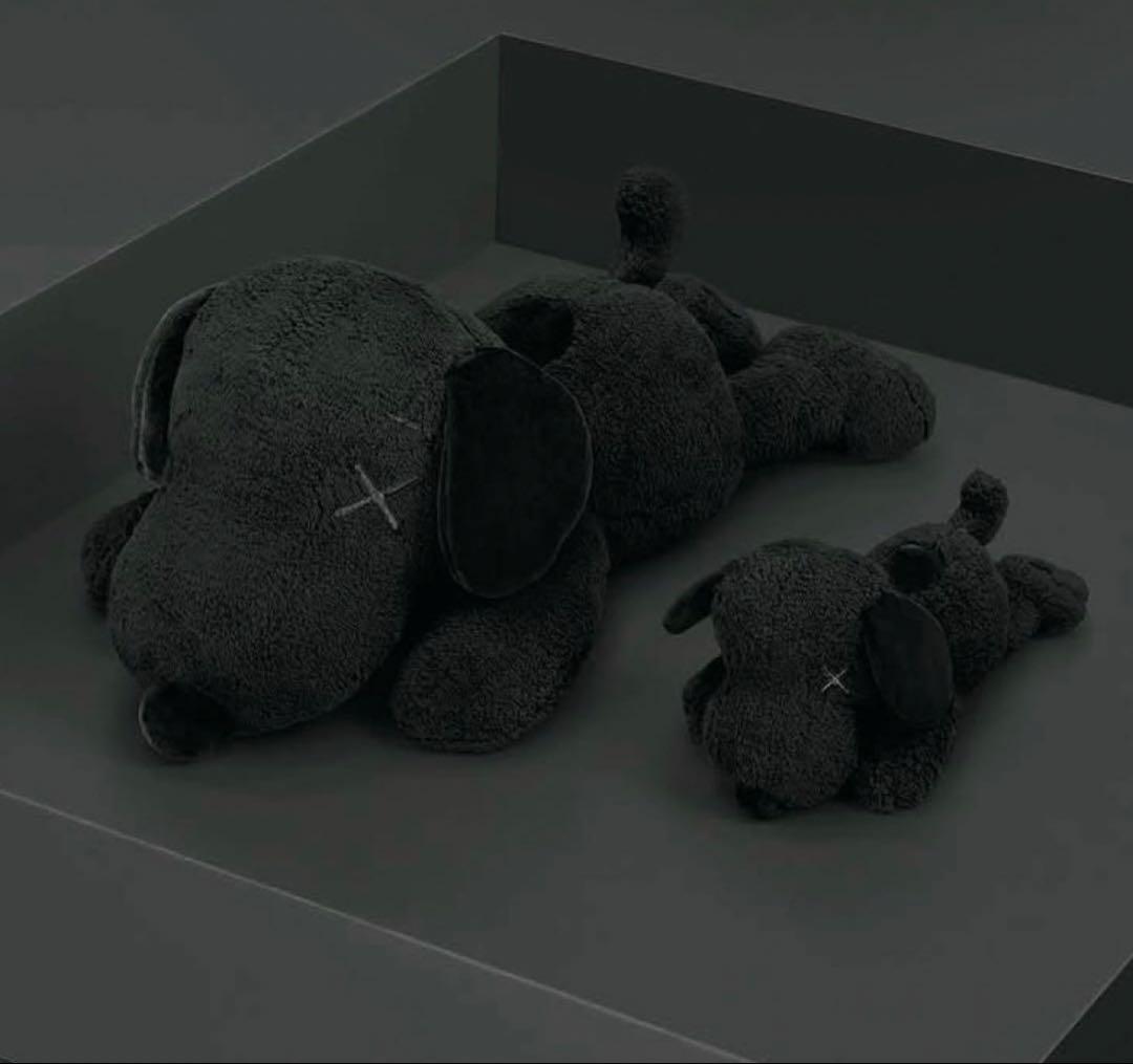 KAWS × UNIQLO コラボ スヌーピー ぬいぐるみ 黒 S M セット