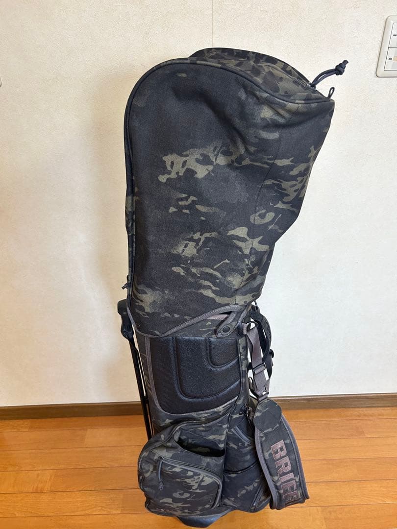 BRIEFING 迷彩柄 キャディバッグ