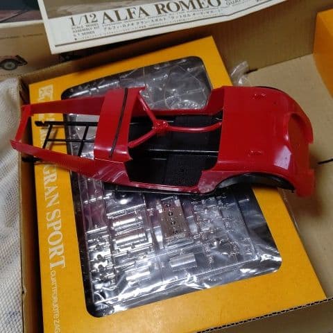 バンダイ1/12アルファ・ロメオグラン・スポルト「クァトロル・オーテ・ザガード」