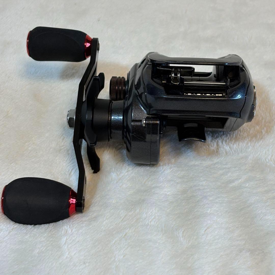 ダイワ タトゥーラ TWS 100H 6.3 US ベイト リール 右巻