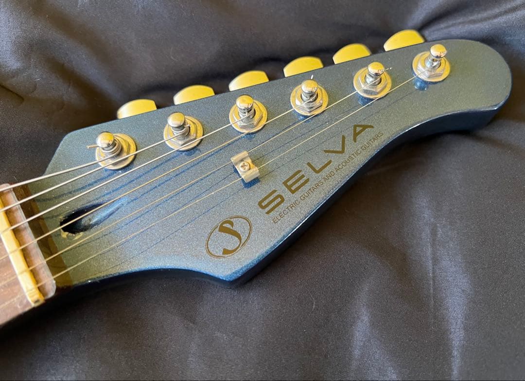 SELVAエレキギターブルーメタリックストラト石橋楽器オリジナル ソフトケース付