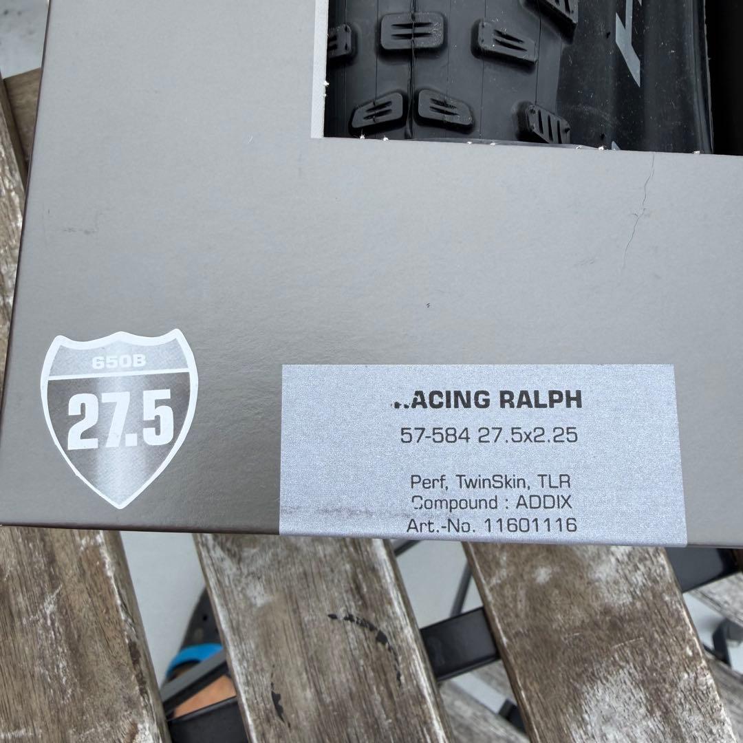 新品 SCHWALBE RACING RALPH 27.5x2.25 MTB