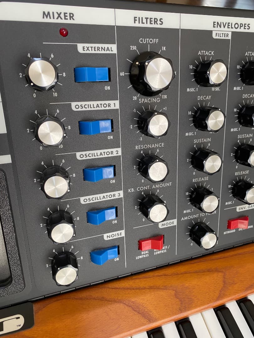 鍵盤楽器 Minimoog Voyager Performer Edition