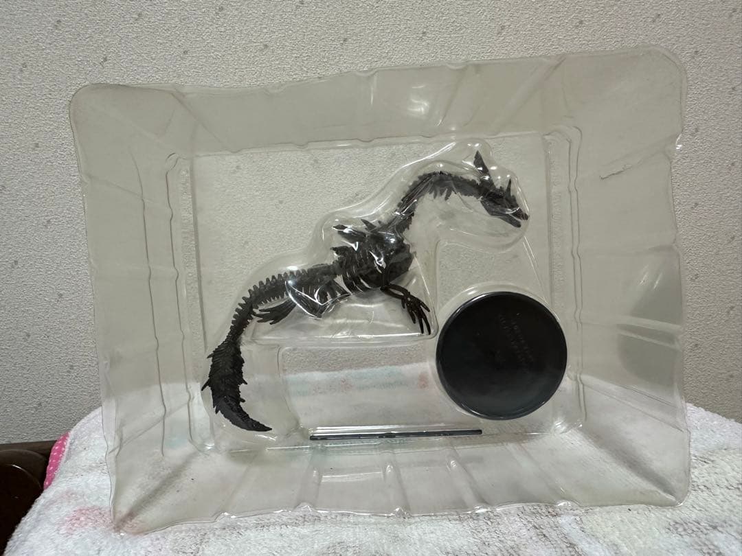 モンハン ラギアクルス フィギュア 化石 骨格 標本