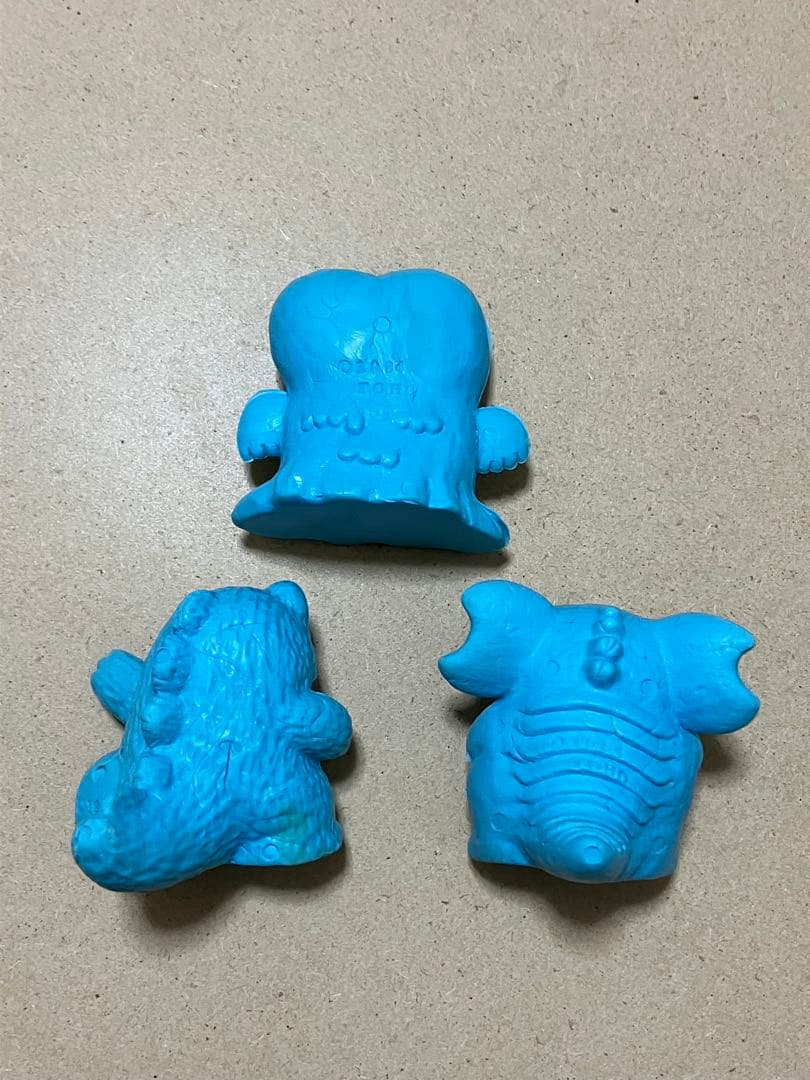 ゴジランド　9種類10体　消しゴム