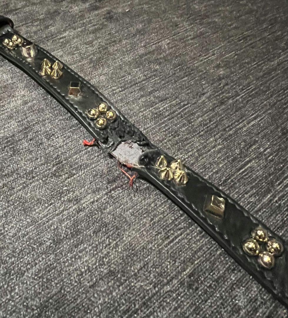 クリスチャンルブタン　犬用首輪　ジャンク