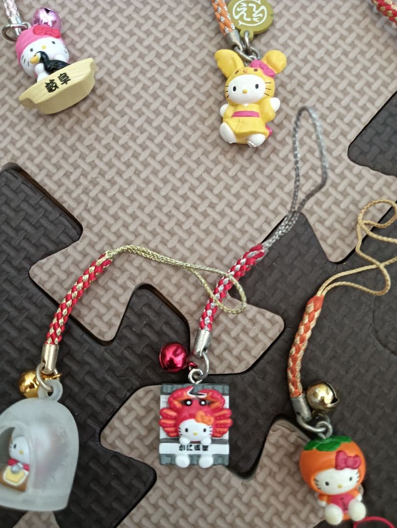 ハローキティ 根付け20個