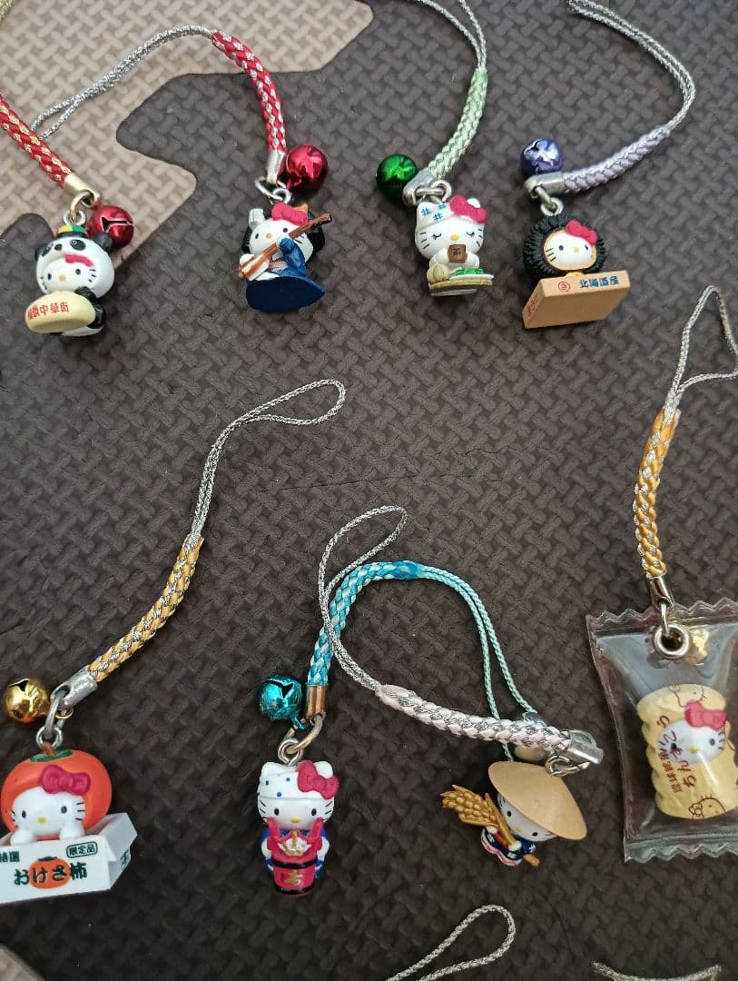 ハローキティ 根付け20個