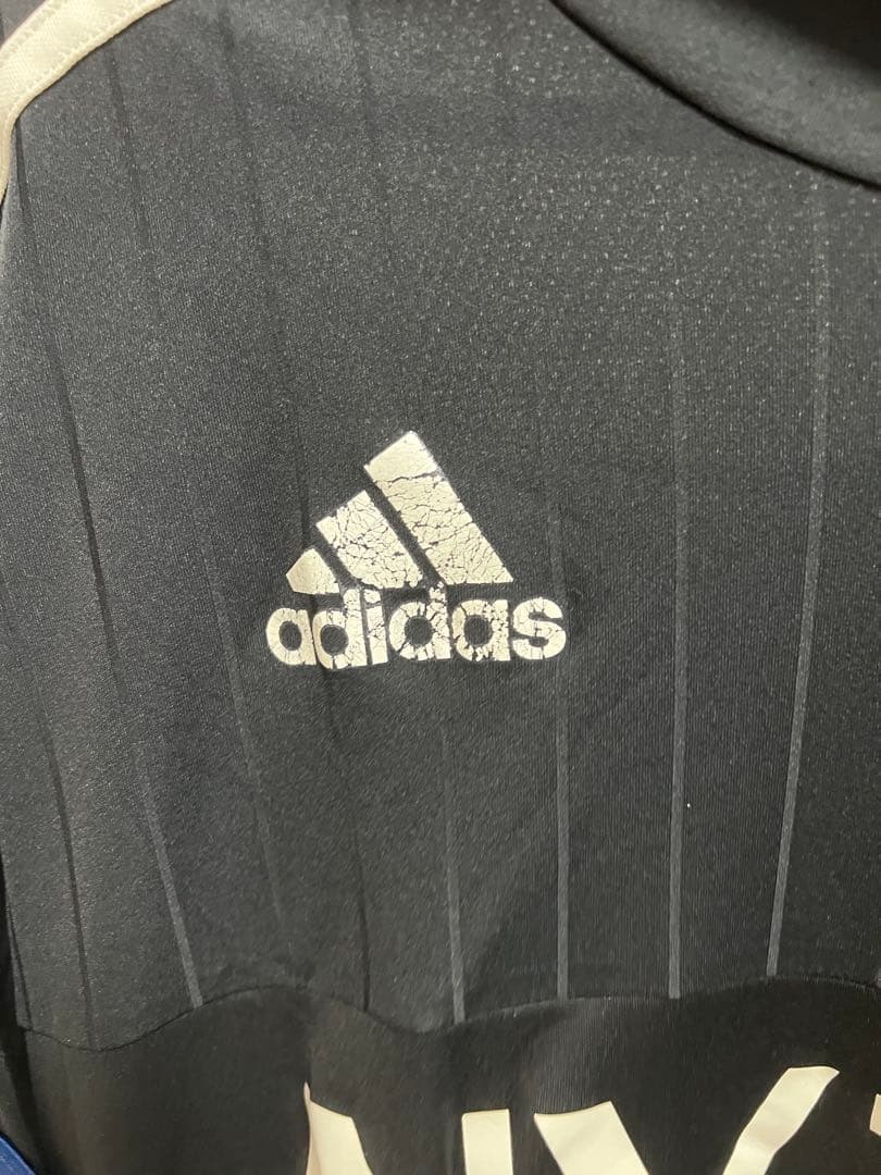 マリノス　練習着