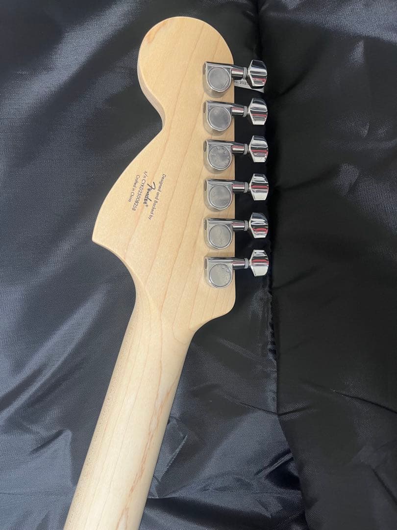 【新品未使用】値下げ致しました！Squier by Fender エレキギター