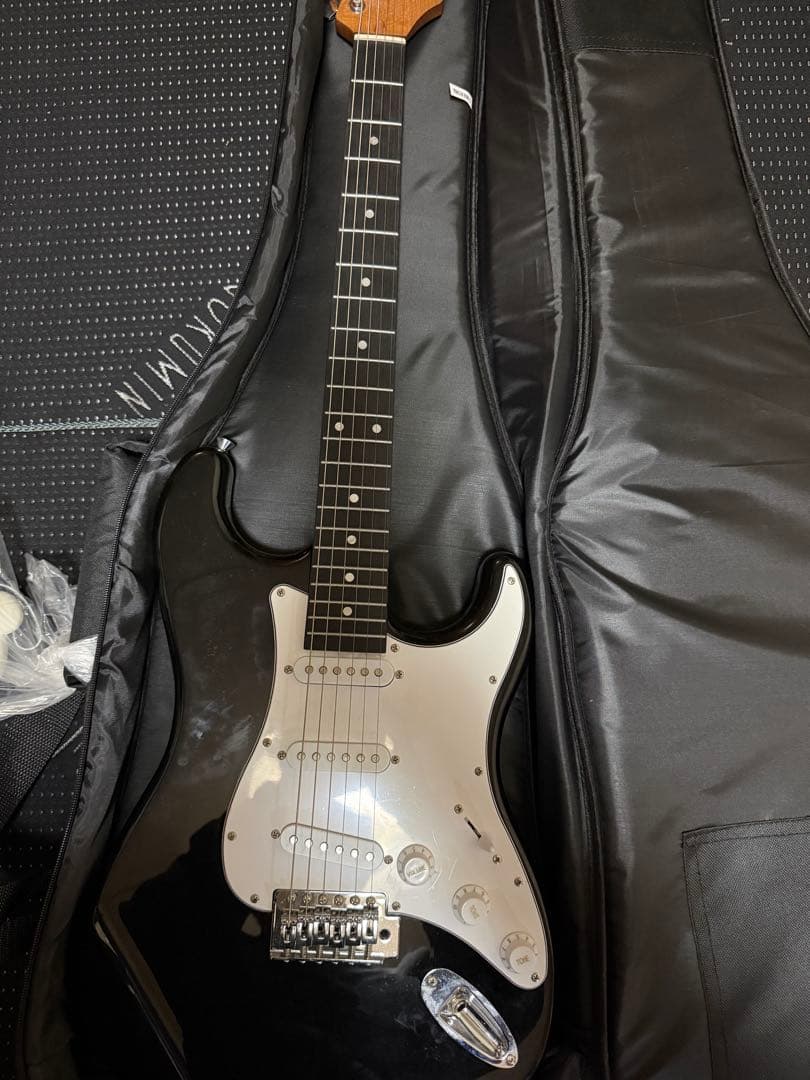 エレキギター　BUSKER'S