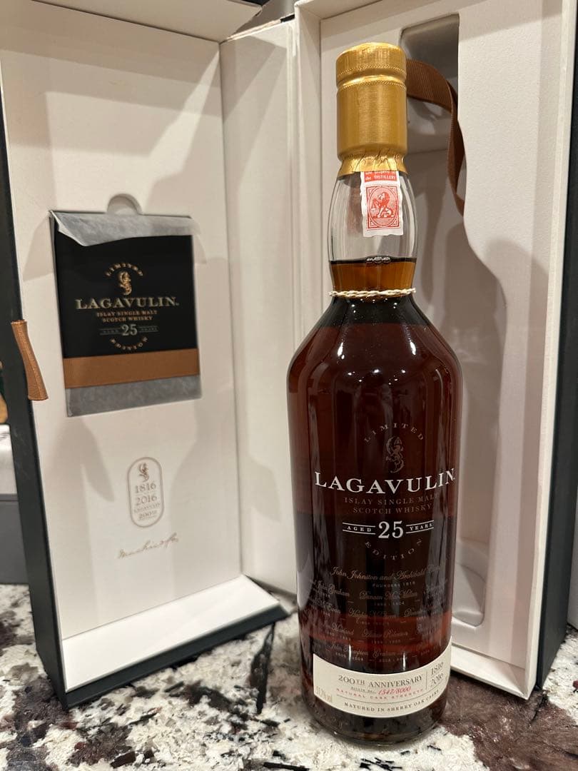 ラガヴーリ25年バイセンテナリーLAGAVULIN25yoBICENTENARY