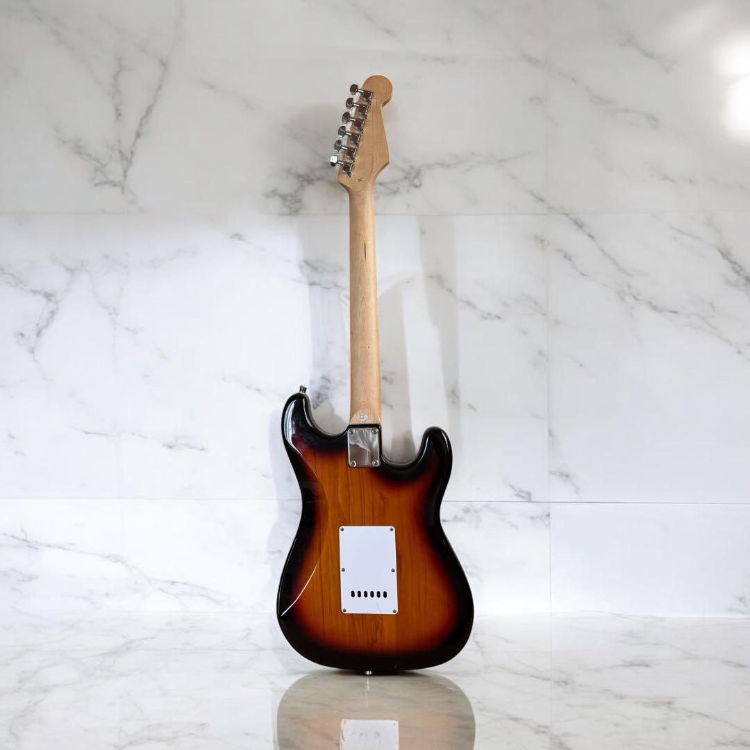 Selder ストラトキャスター　エレキギター　レフティ