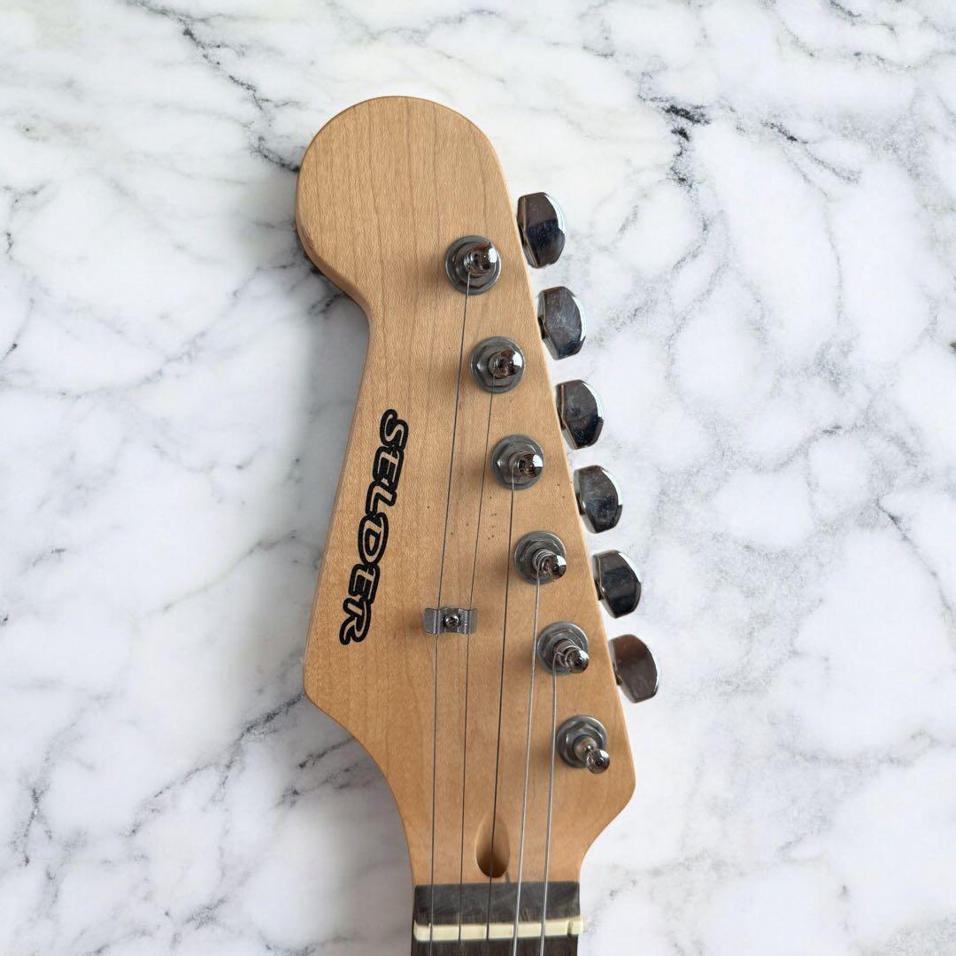 Selder ストラトキャスター　エレキギター　レフティ