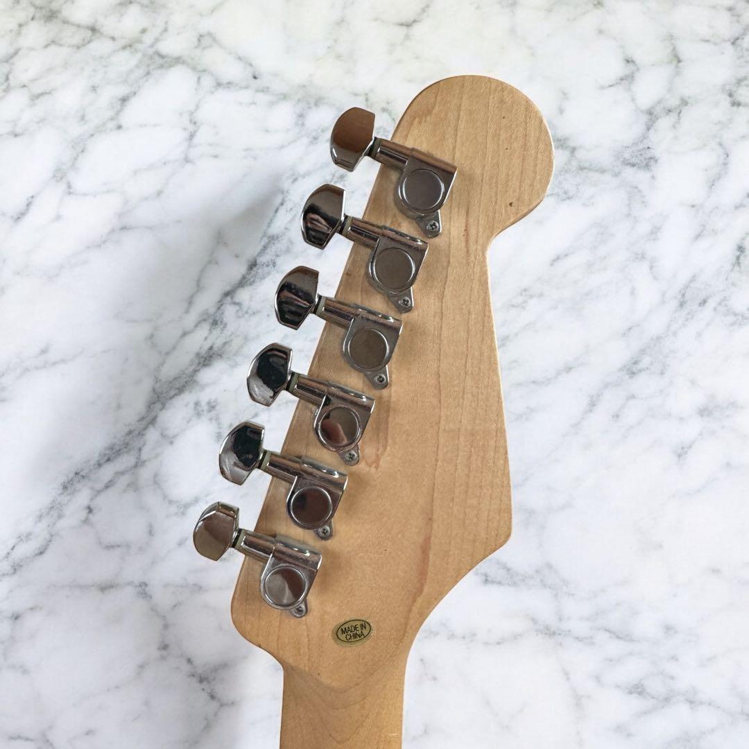 Selder ストラトキャスター　エレキギター　レフティ