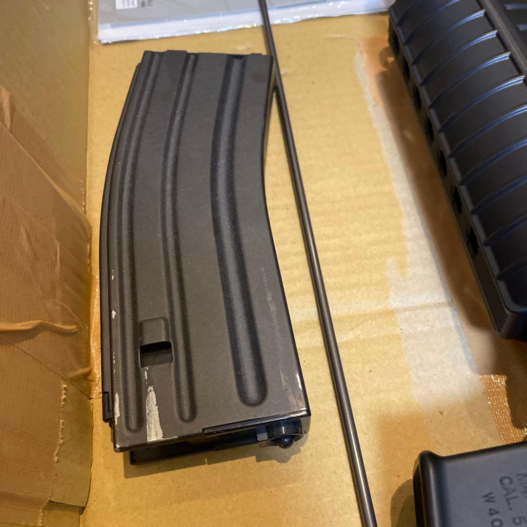 東京マルイ M4A1カービン 18歳以上次世代電動ガン