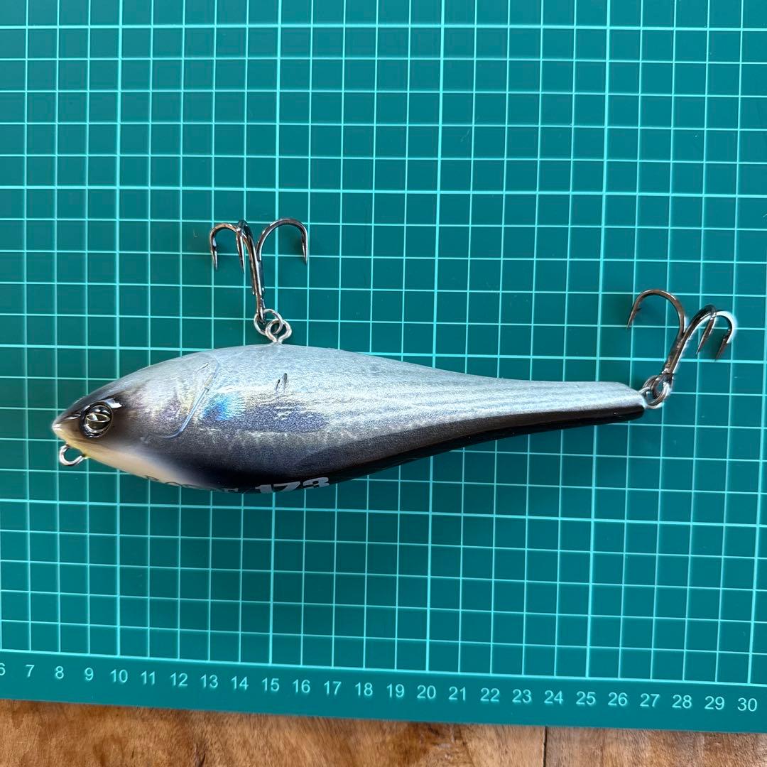 ルアー・フライ BORDE 173 F