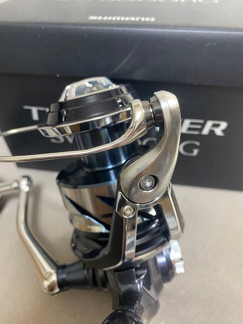 21ツインパワーsw 8000hg ボディーのみ　スプール無し