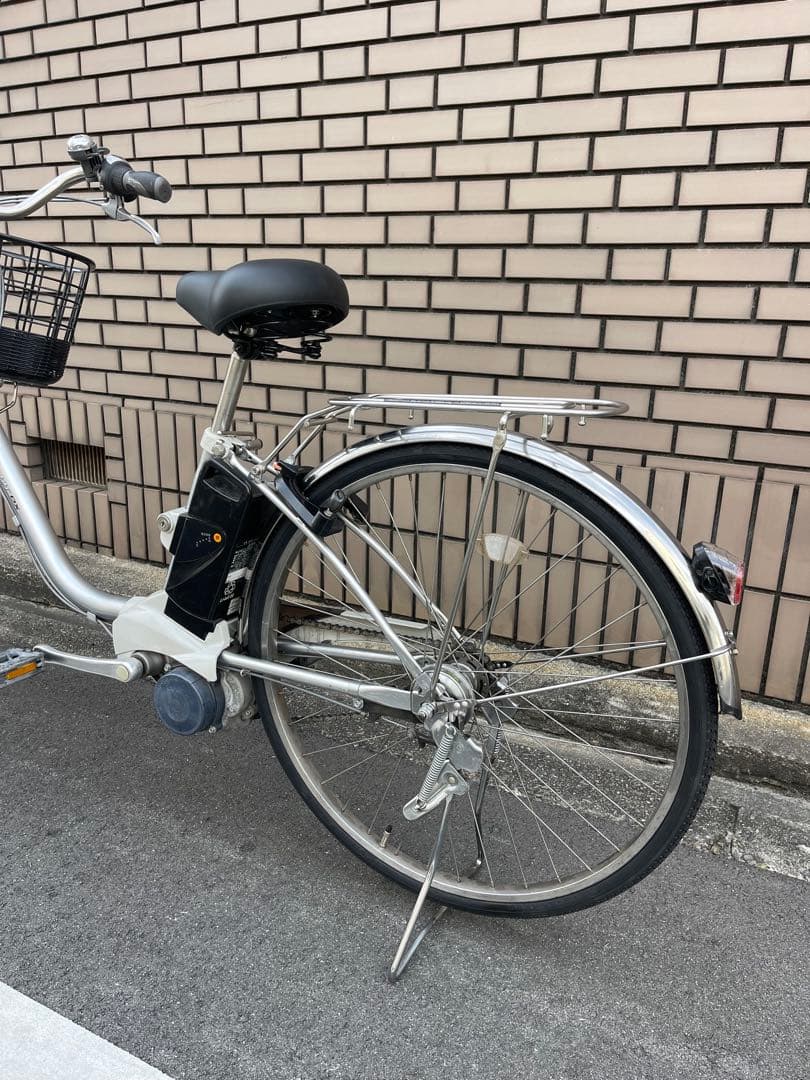 電動アシスト自転車 シルバー 前バスケット付き
