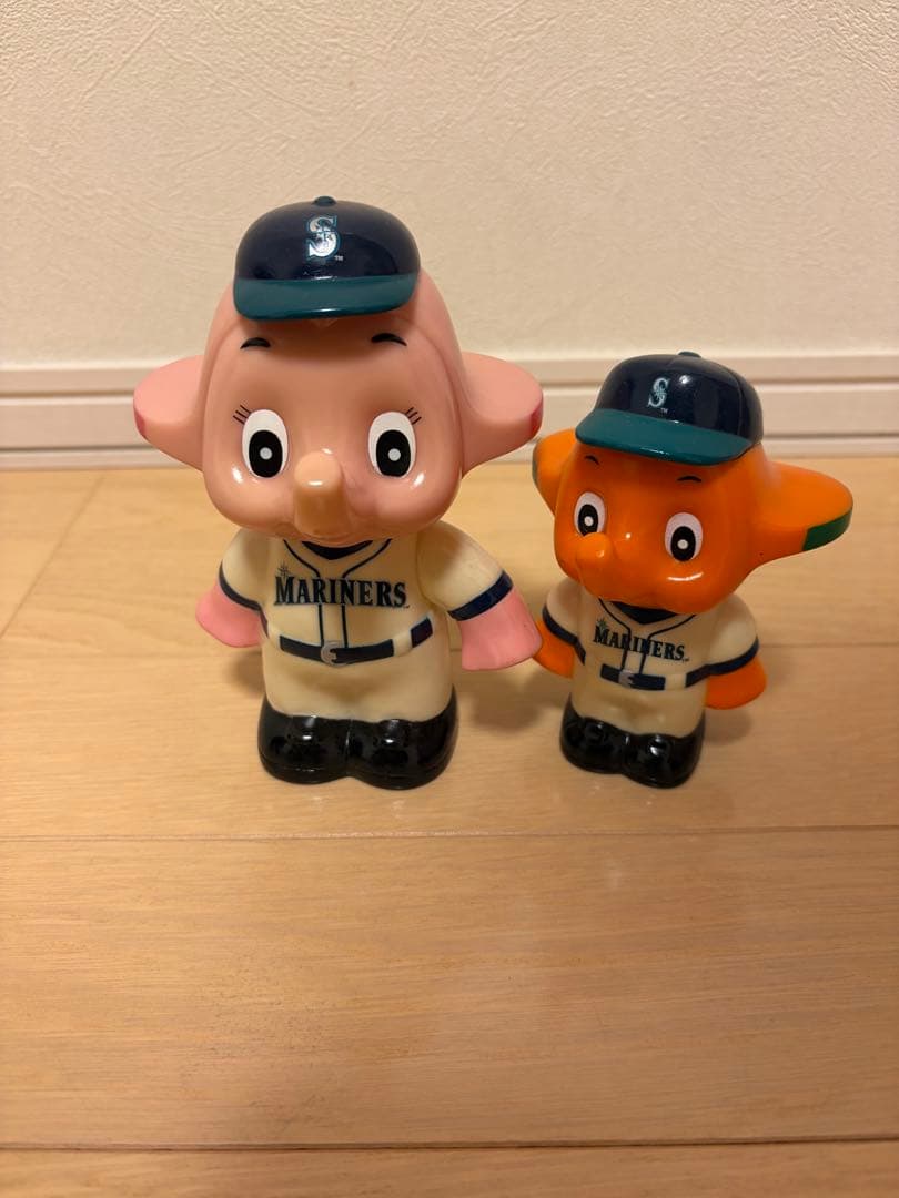 非売品レトロ　サトちゃんサトコちゃん　MLB マリナーズ大型貯金箱　バンク