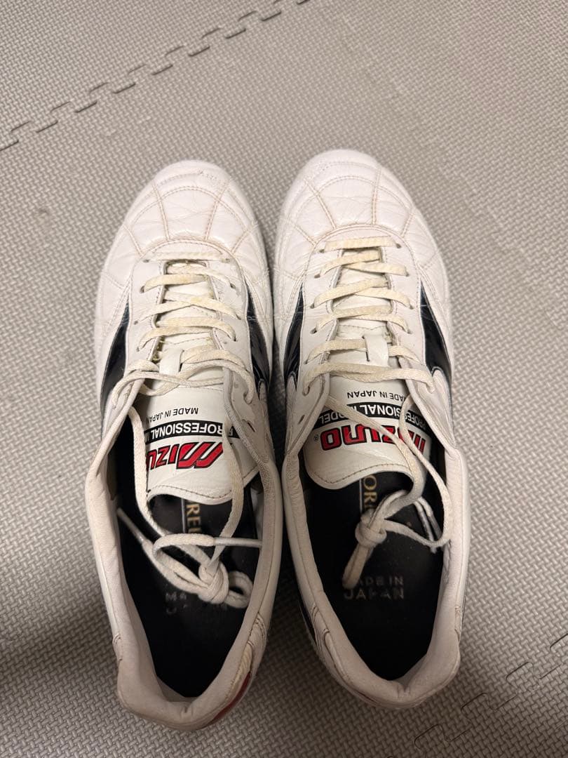 サッカー　ミズノモレリア　スパイク