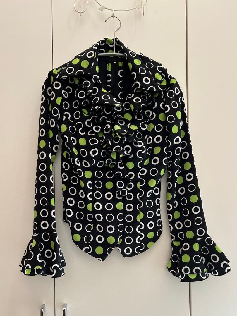 フラメンコドレス 黒と緑のドット柄　ハイウエストベルト付