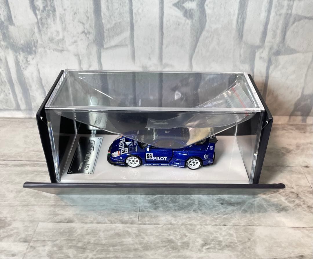 フェラーリF40 LBWK 1/64 ミニカー　ガルウィング開閉