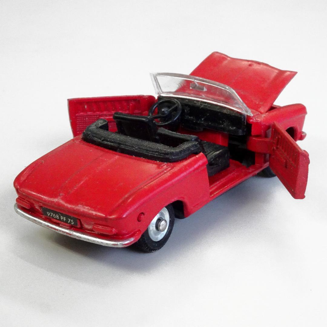 プジョー 204 カブリオレ - フランス ディンキートイズ #511