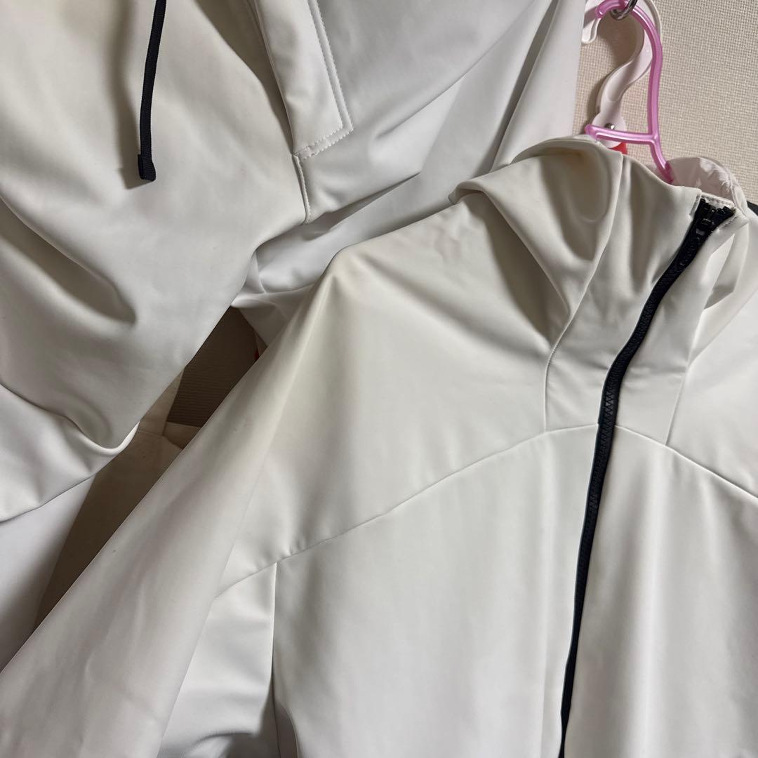 防寒対策に！OAKLEY フード付き裏地ベロア上下 ホワイト