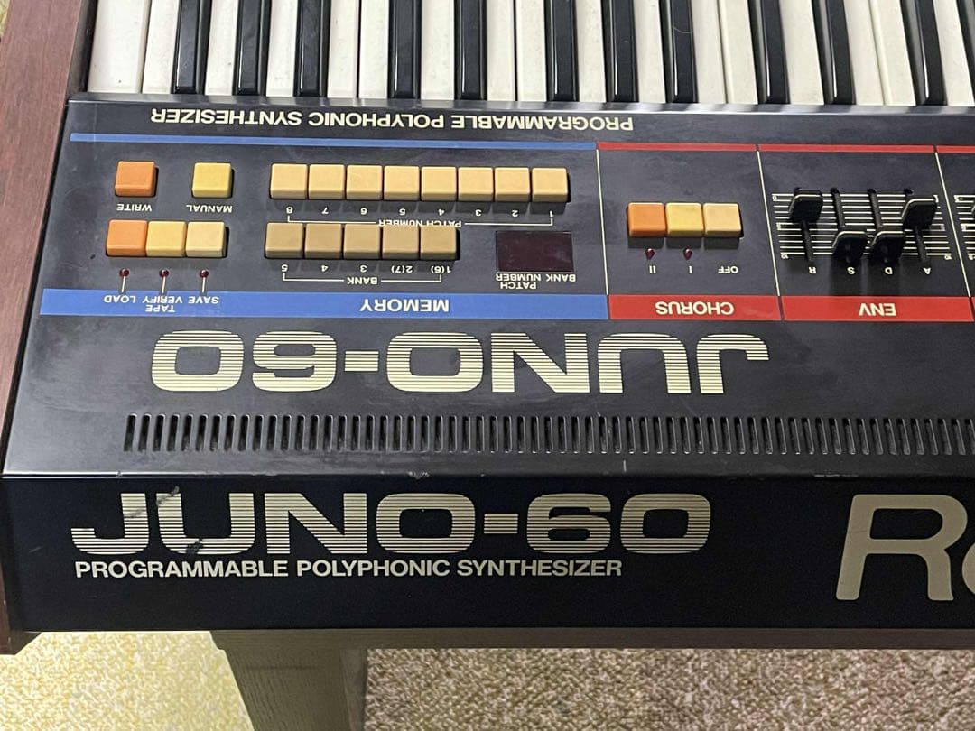 アンリ090　整備済みRoland JUNO-60 アナログシンセサイザー