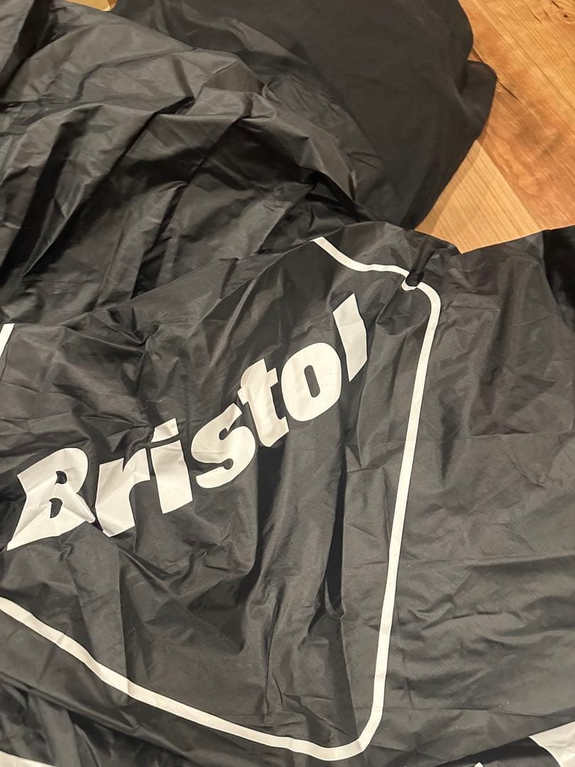 F.C.Real.Bristol x Helinox  BOX テント