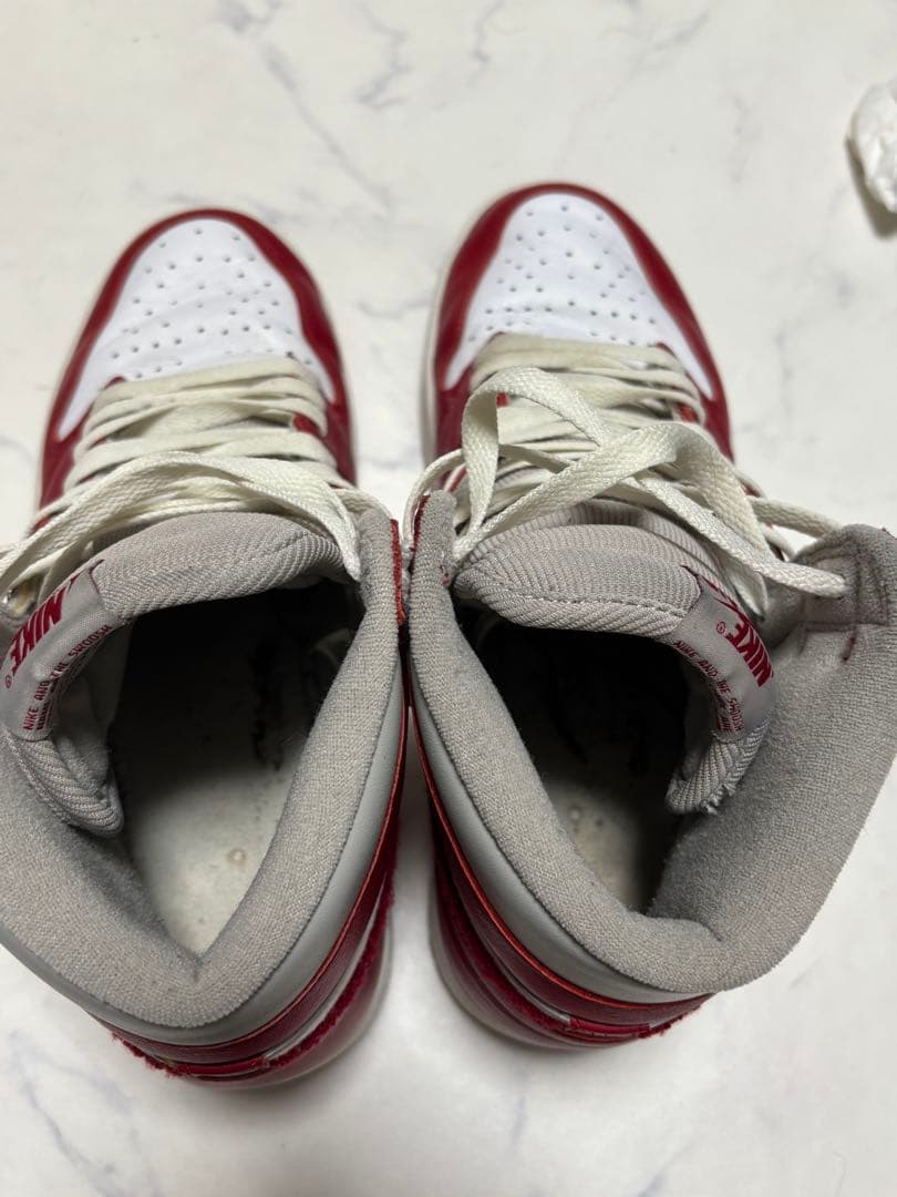 Nike Air Jordan 1 エアジョーダン1レッド