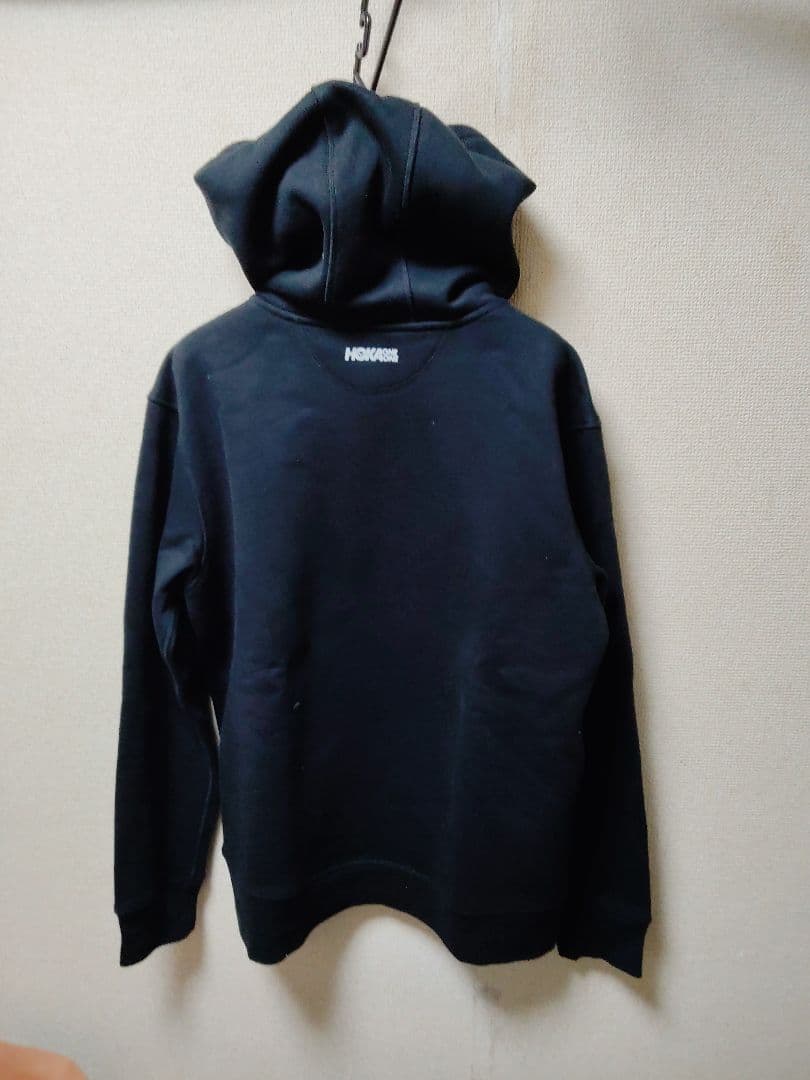 HOKA フード付きパーカー 黒