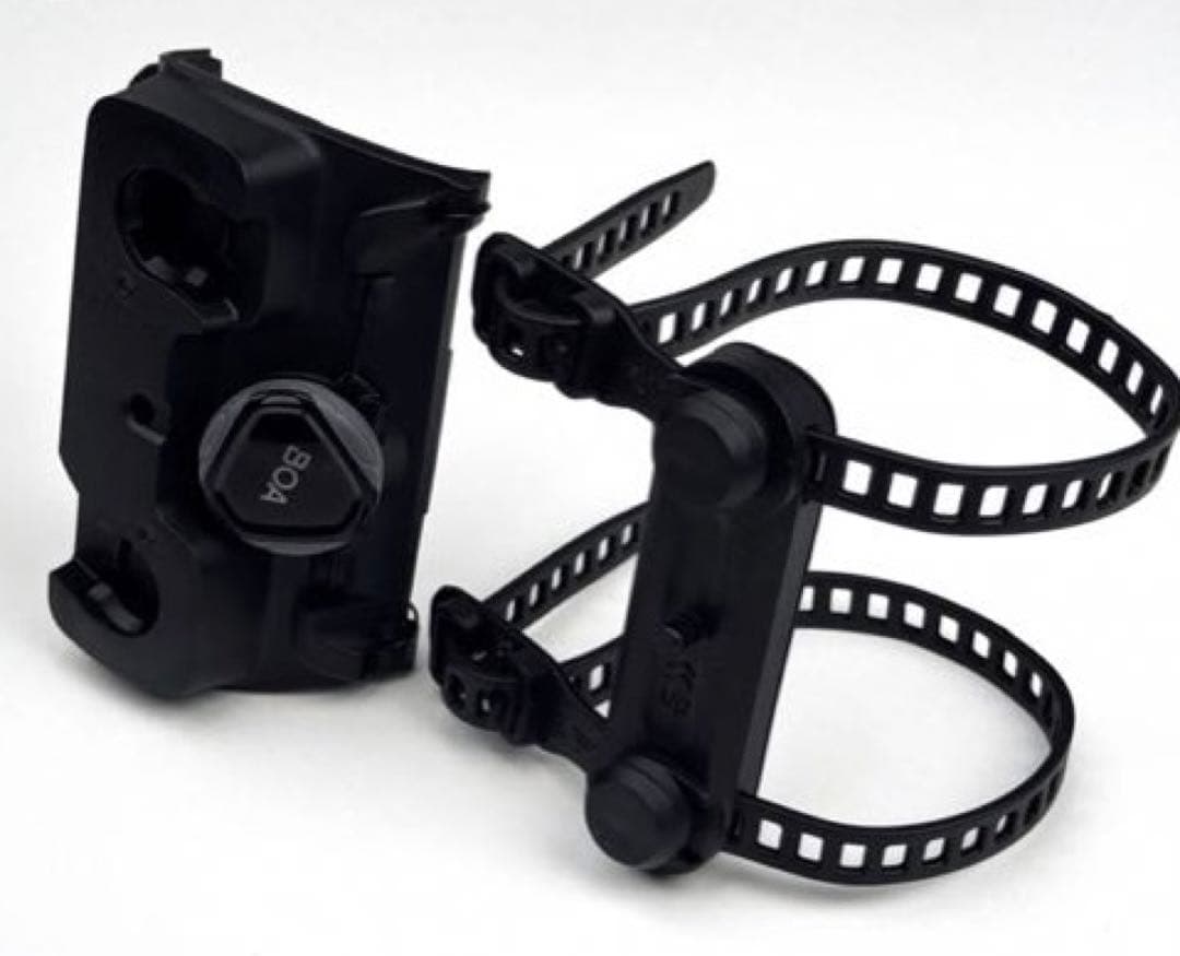 FIDLOCK ボトルケージ　UNI CONNECTOR + uni base