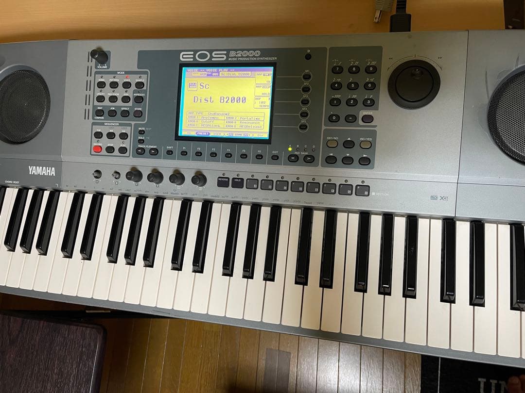 EOS B2000 YAMAHAシンセサイザー (ジャンク)