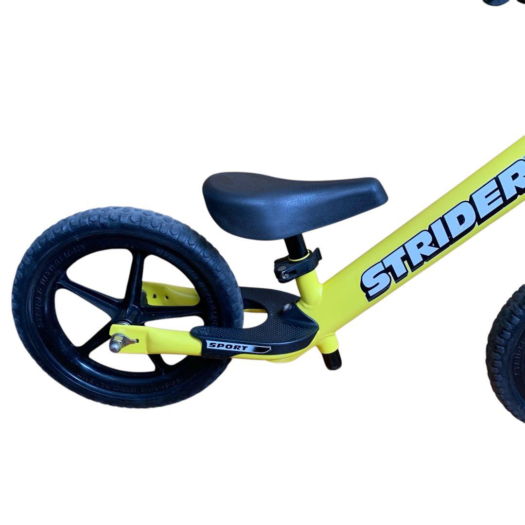 ストライダー12　日本正規品　イエロー　キックバイク①
