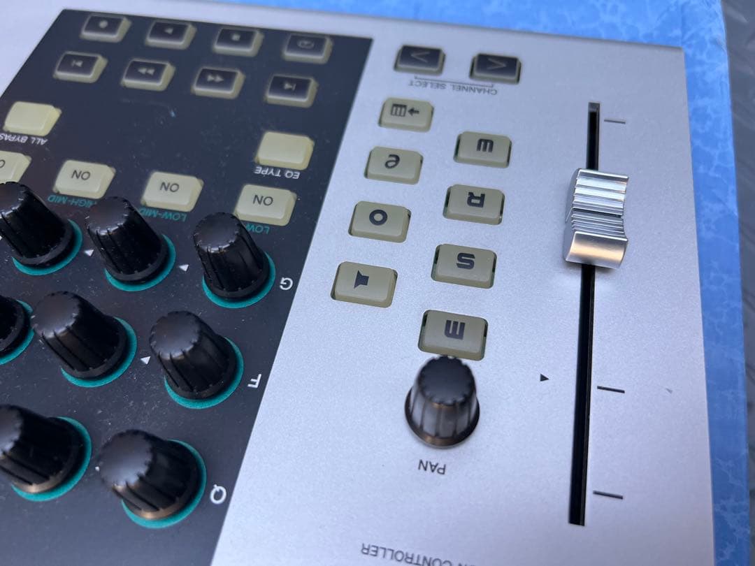 完動品 STEINBERG CC-121 CUBASE CONTROLLER