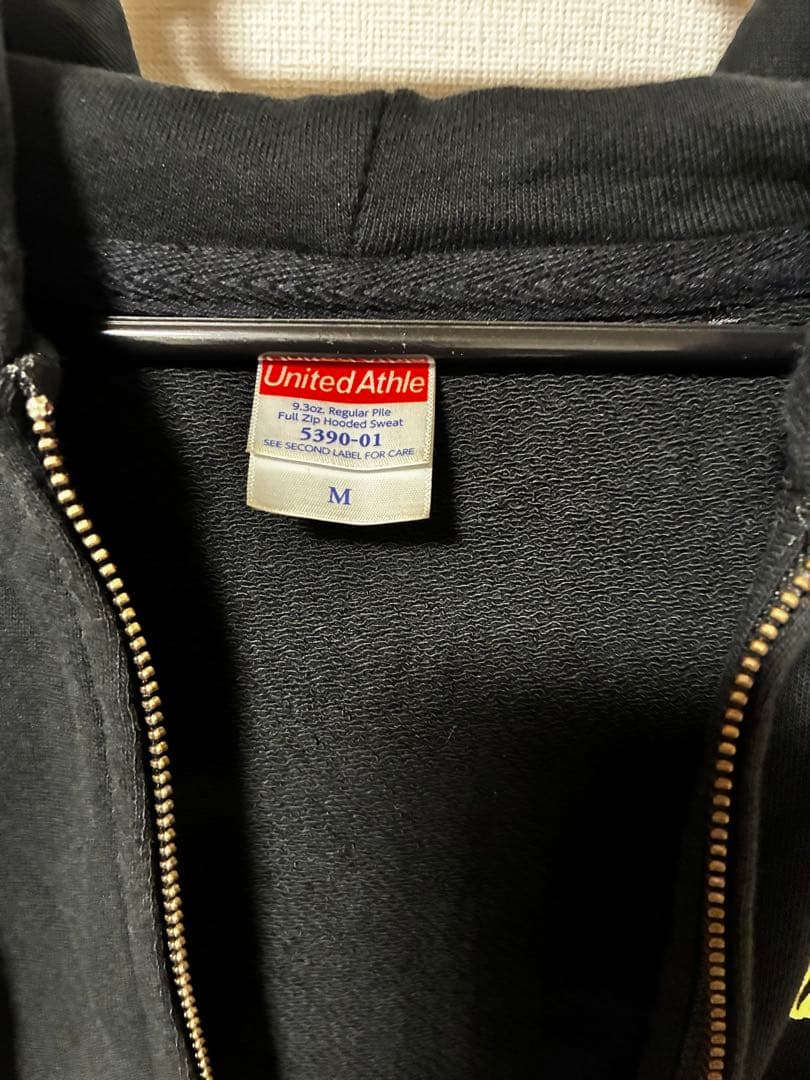 Official髭男dism パーカー