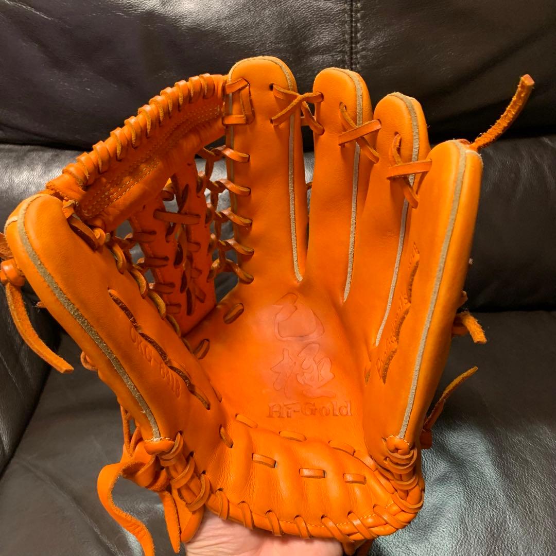 ハイゴールド　軟式外野手用グローブ