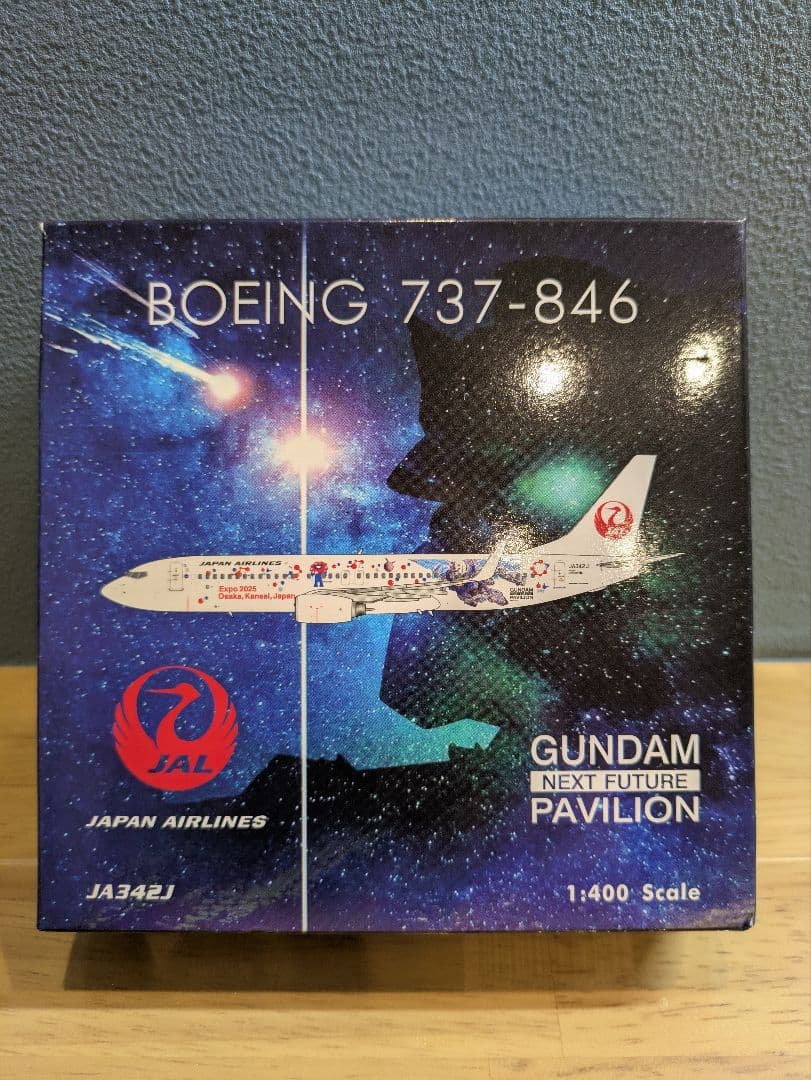 日本航空 B737-800 ミャクミャク・ガンダムJET