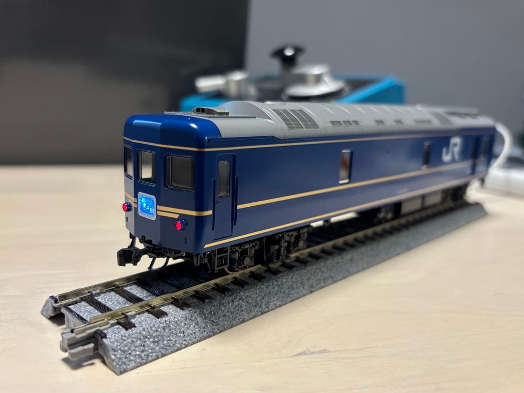 TOMIX HO-9010 JR24系25形特急寝台客車(北斗星・JR東日本)