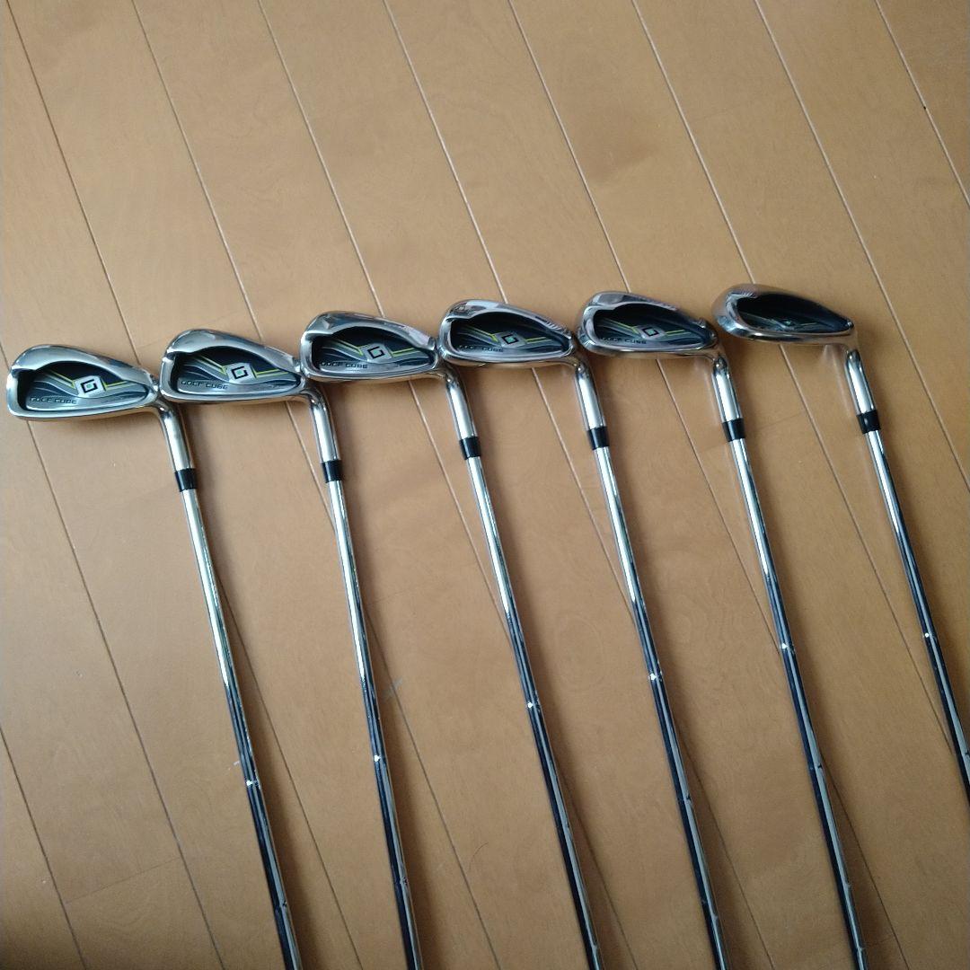 GOLF CUBE ゴルフバッグ+ クラブ１０本+新品ゴルフボール３ダース付