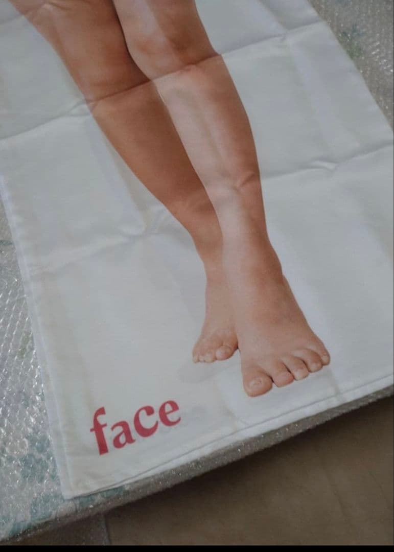 ハ*ん様 【公式　販売品】仲根かすみ　抱き枕カバー　未使用新品　清潔　当時物