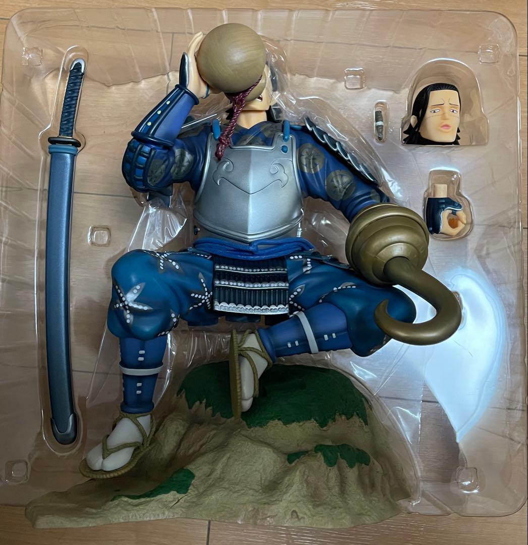 ワンピース　クロコダイル　D.P.C.F.DX フィギュア　開封済み　箱付き