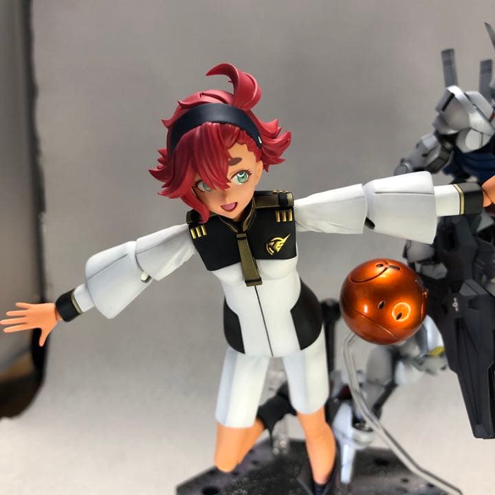 hg  ガンダムエアリアル　他　塗装完成品　水星の魔女