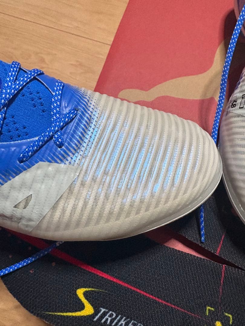 25日まで限定価格超破格プーマフューチャー8アルティメットフォーエバーAG限定