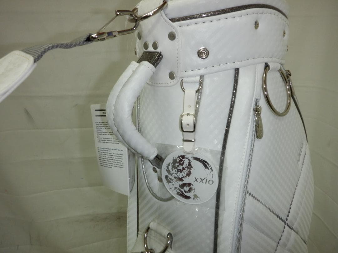 XXIO★ゼクシオ★ダンロップ★8.5型★軽量★レディース★新古品★カート★WH