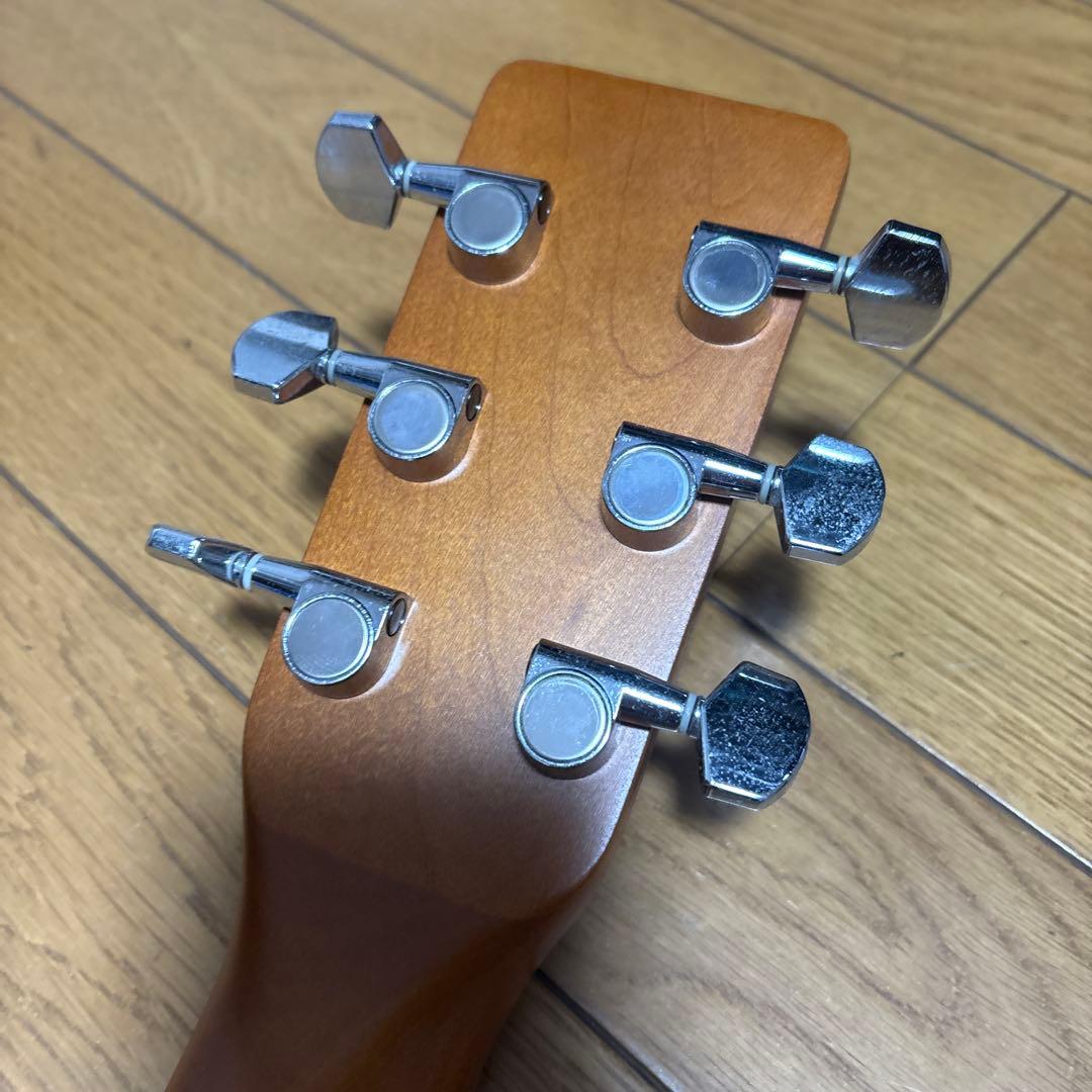 美品 Art&Lutherie Folk Spruce Burgundy